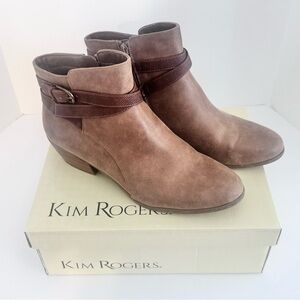 Kim Rogers Pam Ankle Booties Zip Up Buckles Size 10 M Oatmeal Tan Color